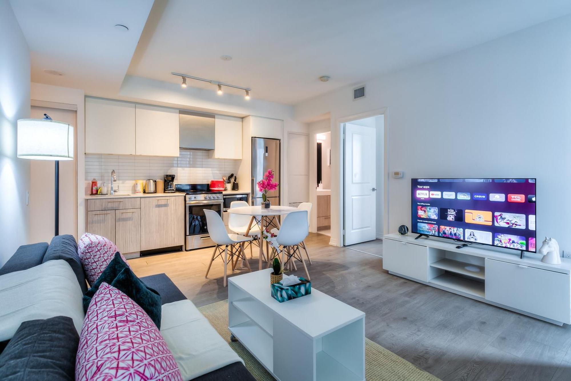 Panorama Suites Downtown Торонто Экстерьер фото
