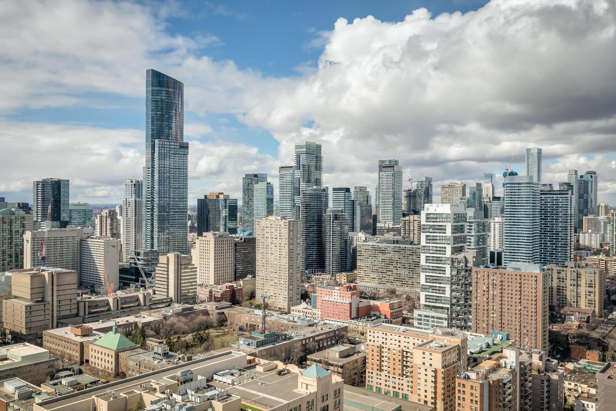 Panorama Suites Downtown Торонто Экстерьер фото