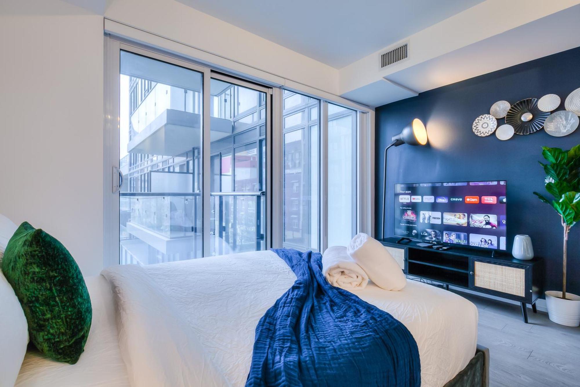 Panorama Suites Downtown Торонто Экстерьер фото