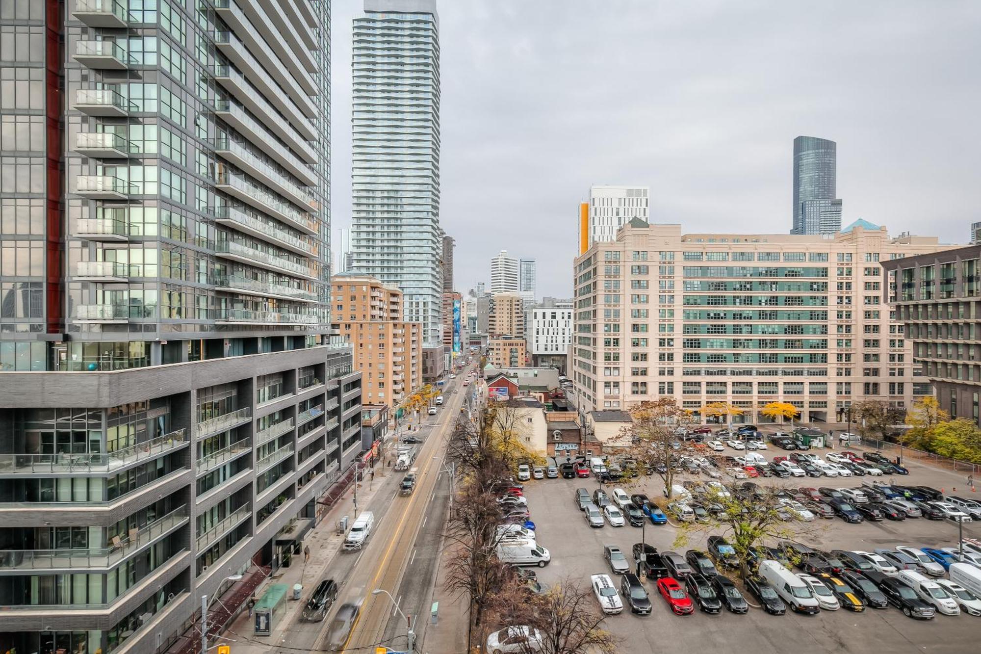 Panorama Suites Downtown Торонто Экстерьер фото
