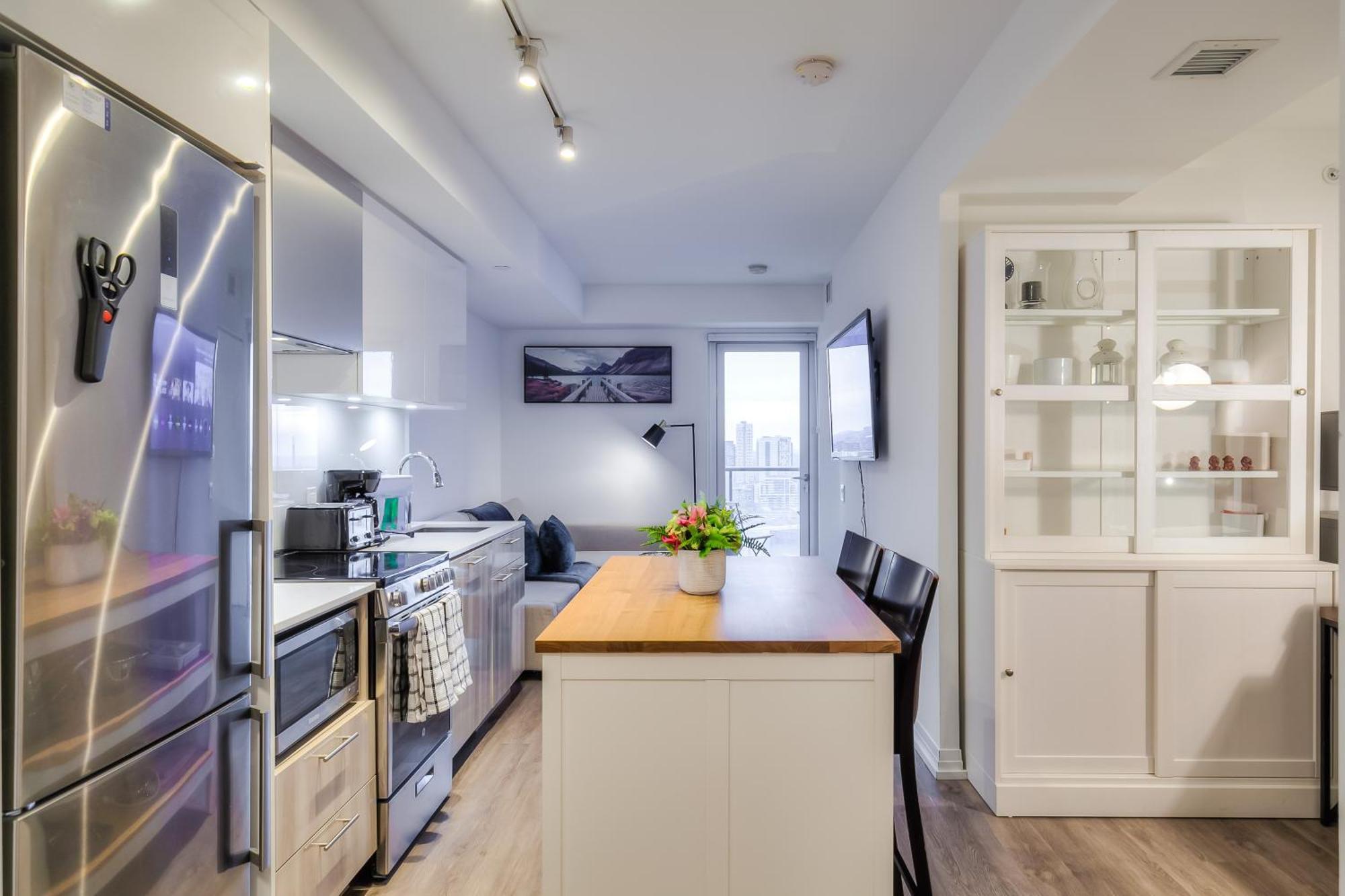 Panorama Suites Downtown Торонто Экстерьер фото