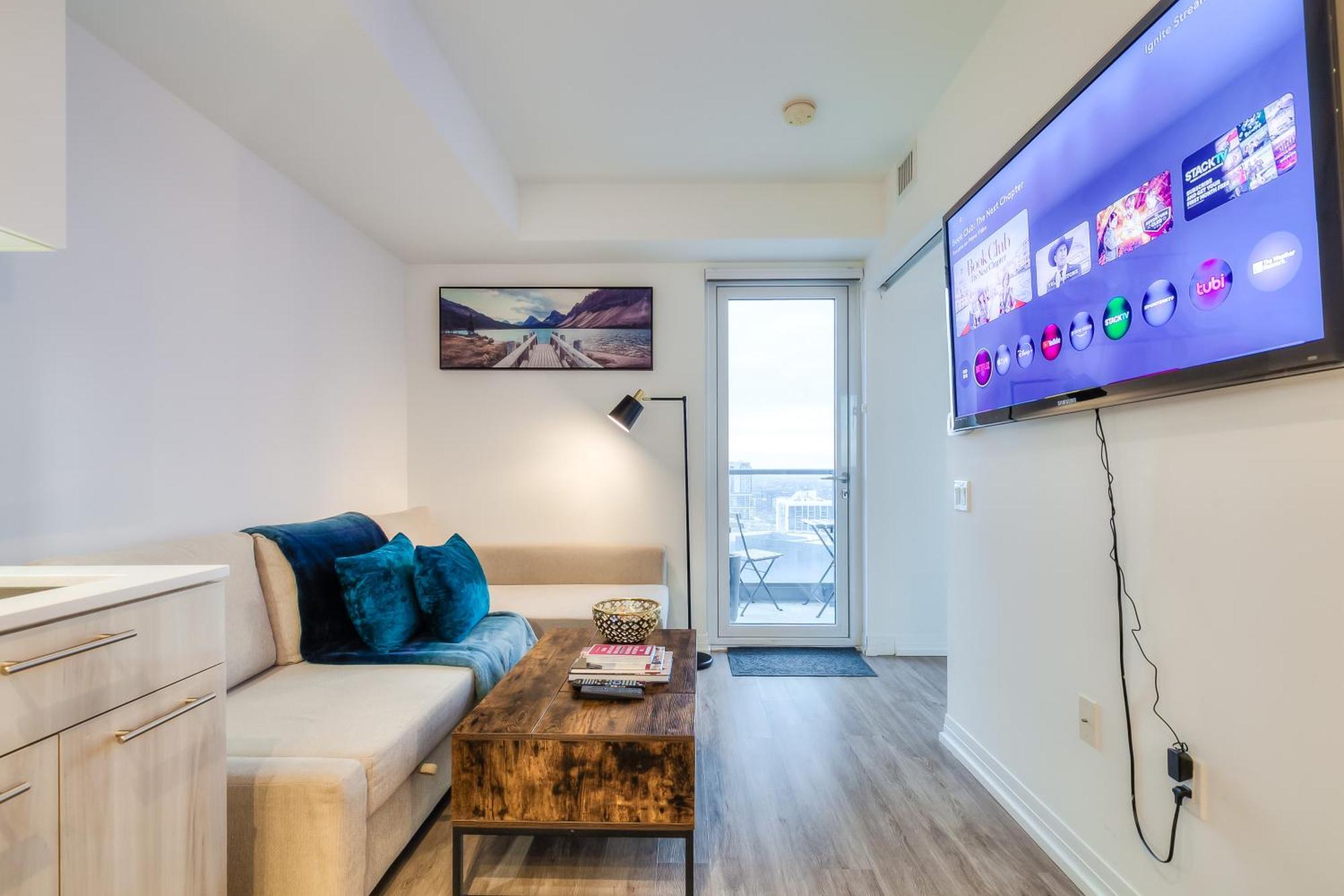 Panorama Suites Downtown Торонто Экстерьер фото