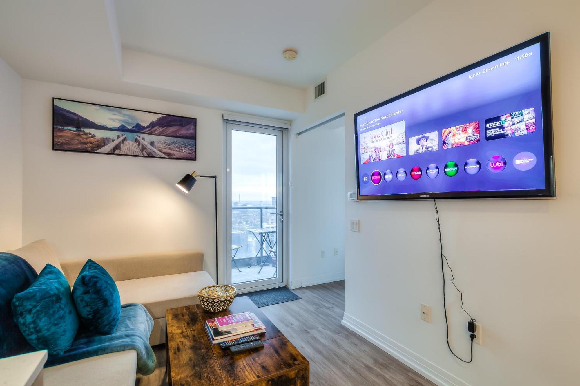 Panorama Suites Downtown Торонто Экстерьер фото