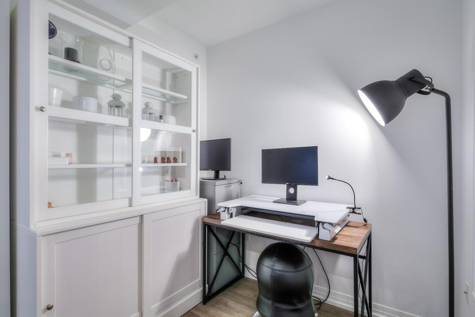 Panorama Suites Downtown Торонто Экстерьер фото