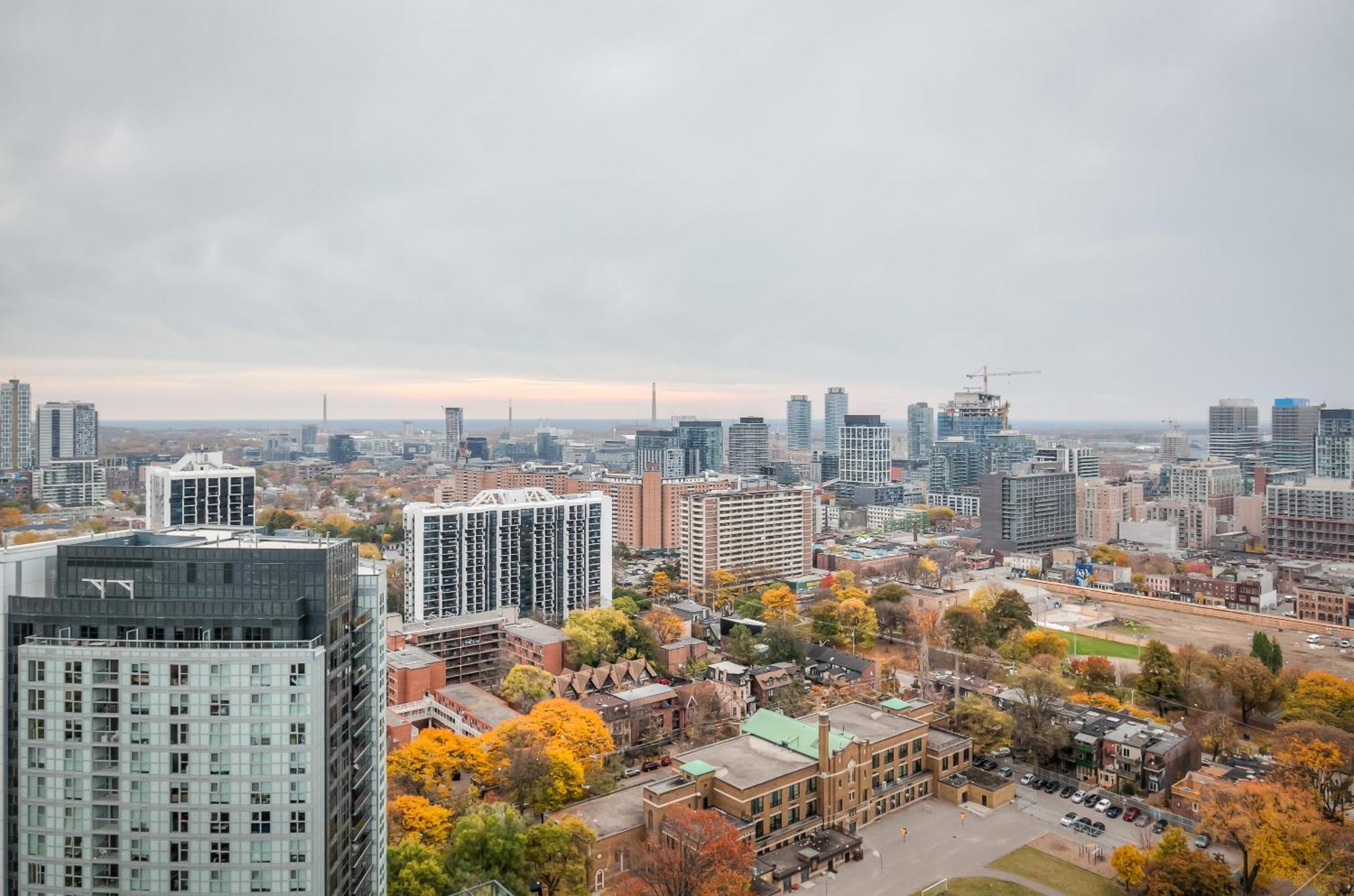 Panorama Suites Downtown Торонто Экстерьер фото