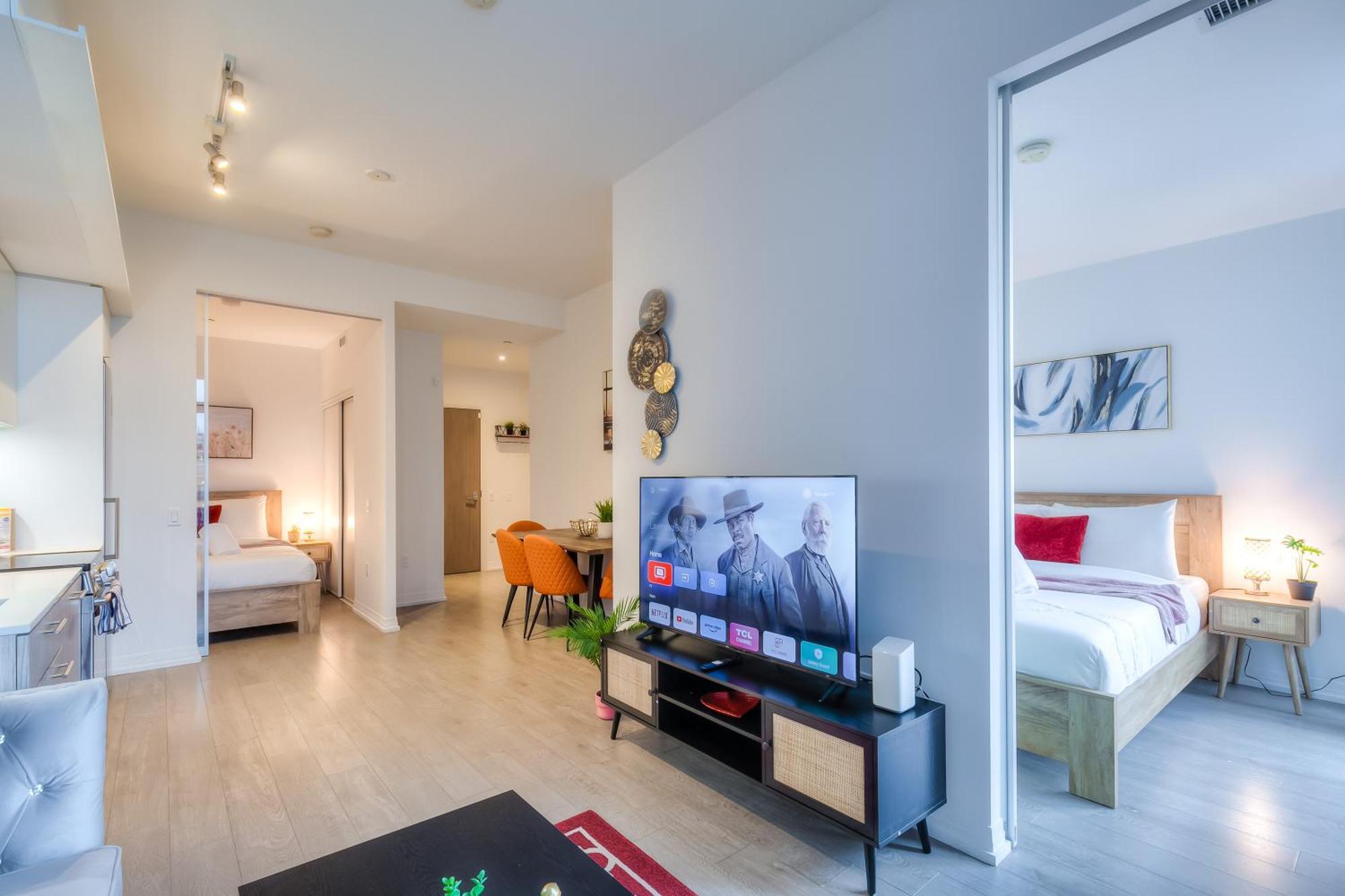 Panorama Suites Downtown Торонто Экстерьер фото