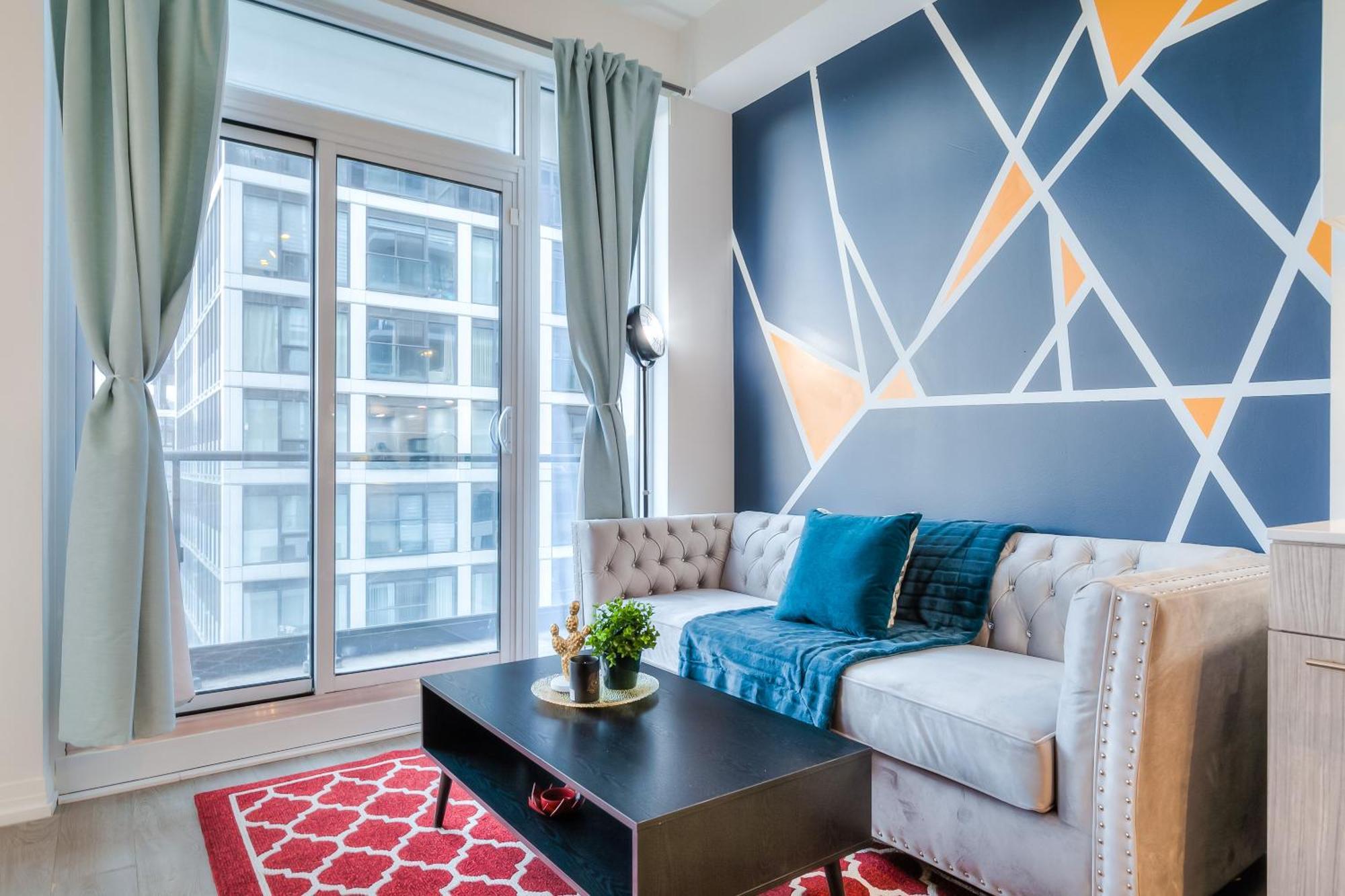 Panorama Suites Downtown Торонто Экстерьер фото