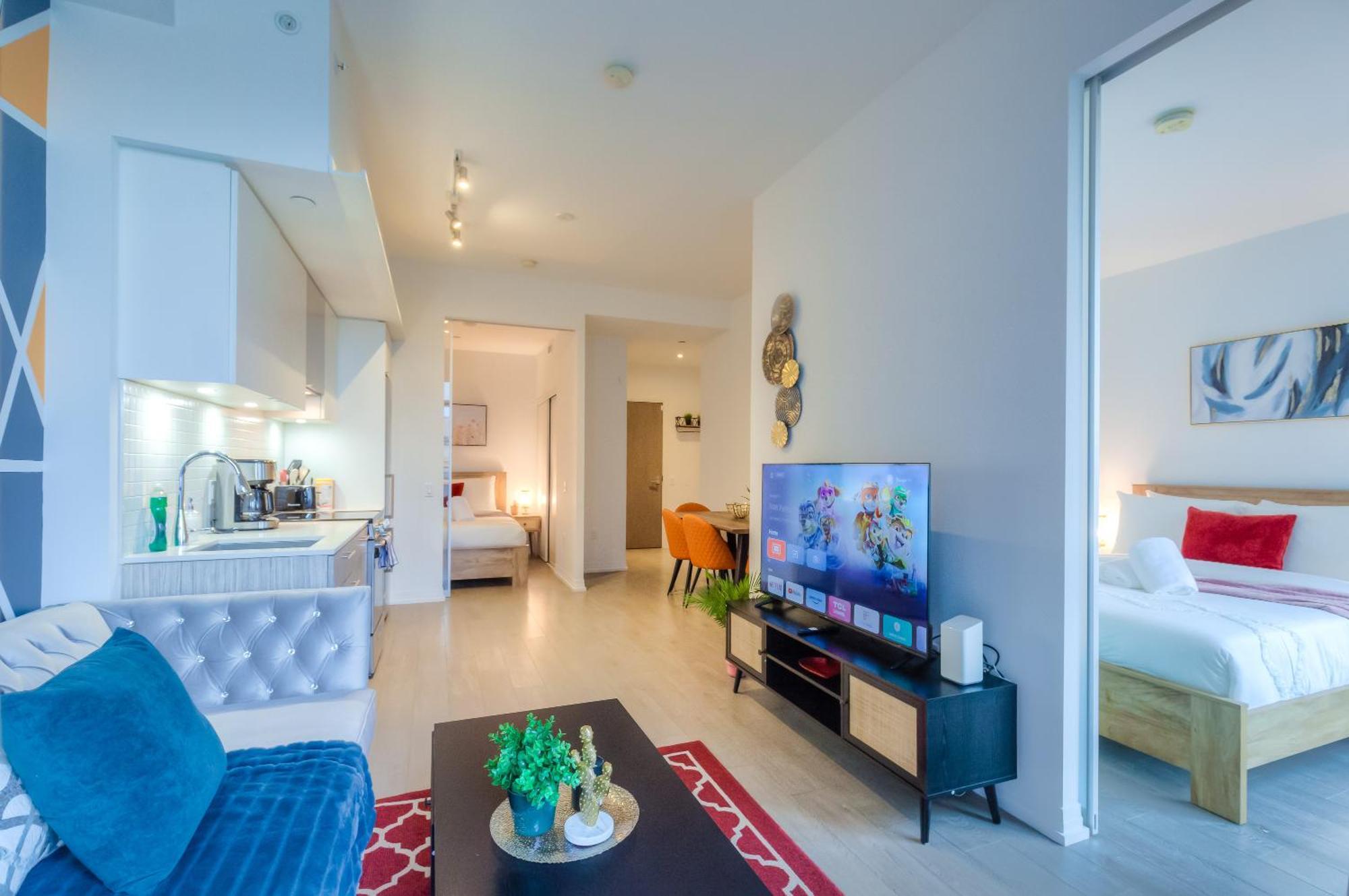 Panorama Suites Downtown Торонто Экстерьер фото