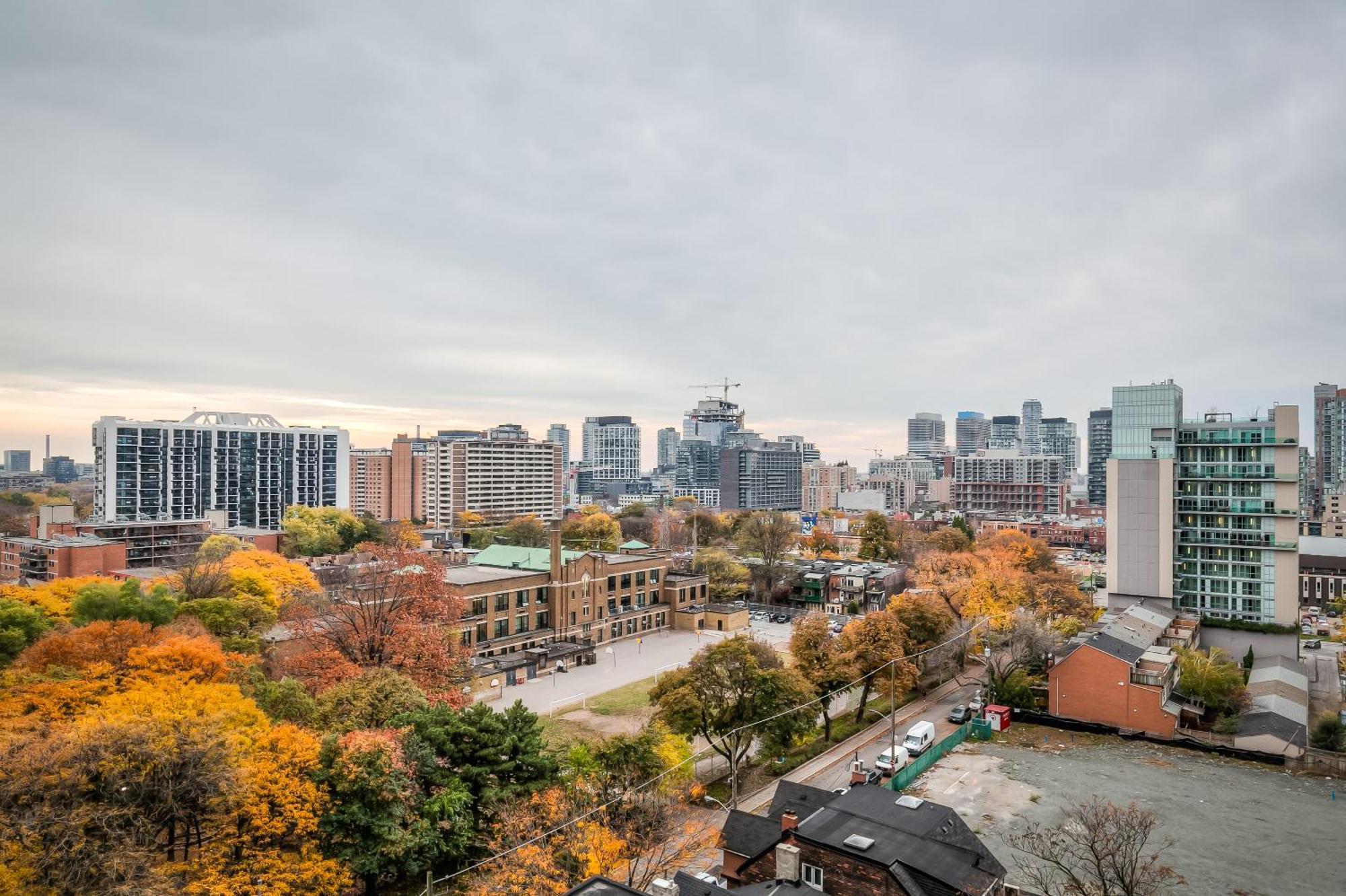 Panorama Suites Downtown Торонто Экстерьер фото